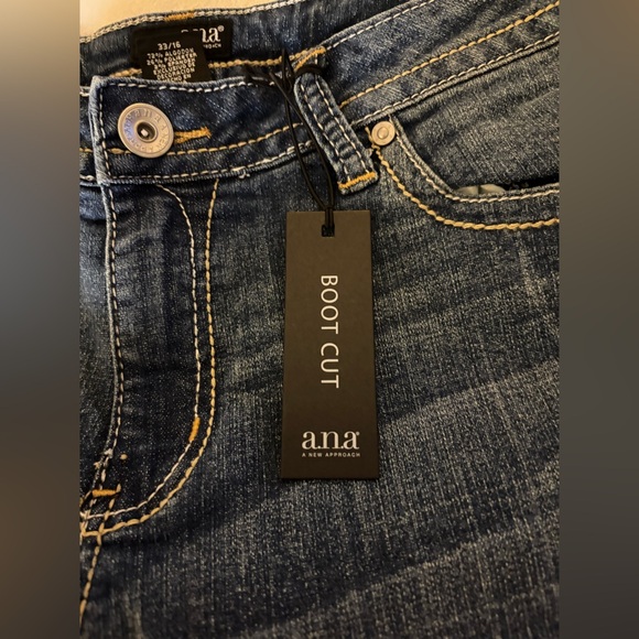 a.n.a. Women’s Boot Cut Jeans 33/16 NWT - Picture 2 of 9